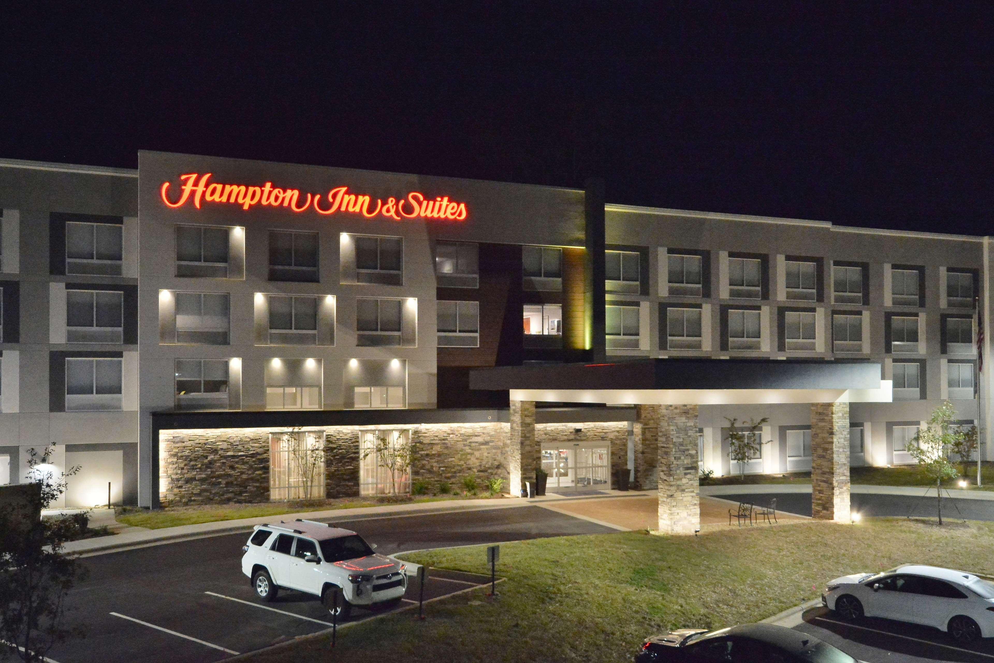Hampton Inn & Suites Charlotte North I 485 Exterior photo